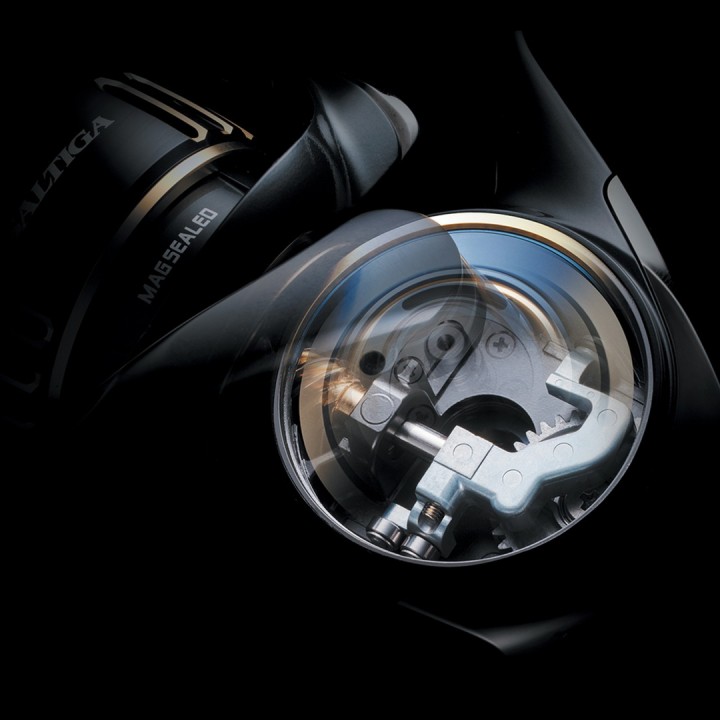 DAIWA SALTIGA 25 8000 P MAKARA DAIWA SALTIGA 25 8000 P MAKARA